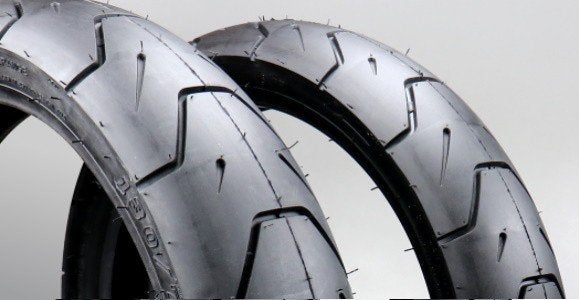cherche 1 ou 2 pneus d'occasion pour SkyTeam ou Dax, Motos, Enlèvement