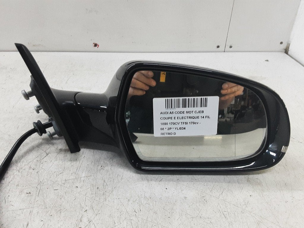 RETROVISEUR EXTERIEUR DROIT Audi A5 (8T3) (01-2007/01-2017), Mevr. I. Hauben, Audi, Utilisé, Rue de l'Espoir 34 34
4030  GRIVEGNÉE, BE