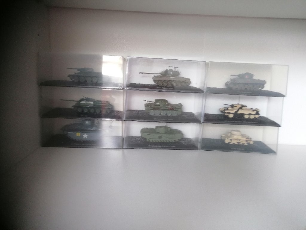 Lot 9 Chars de Combat Miniatures 1/72 - Collections, Hobby & Loisirs créatifs, Modélisme | Voitures & Véhicules, Autres marques