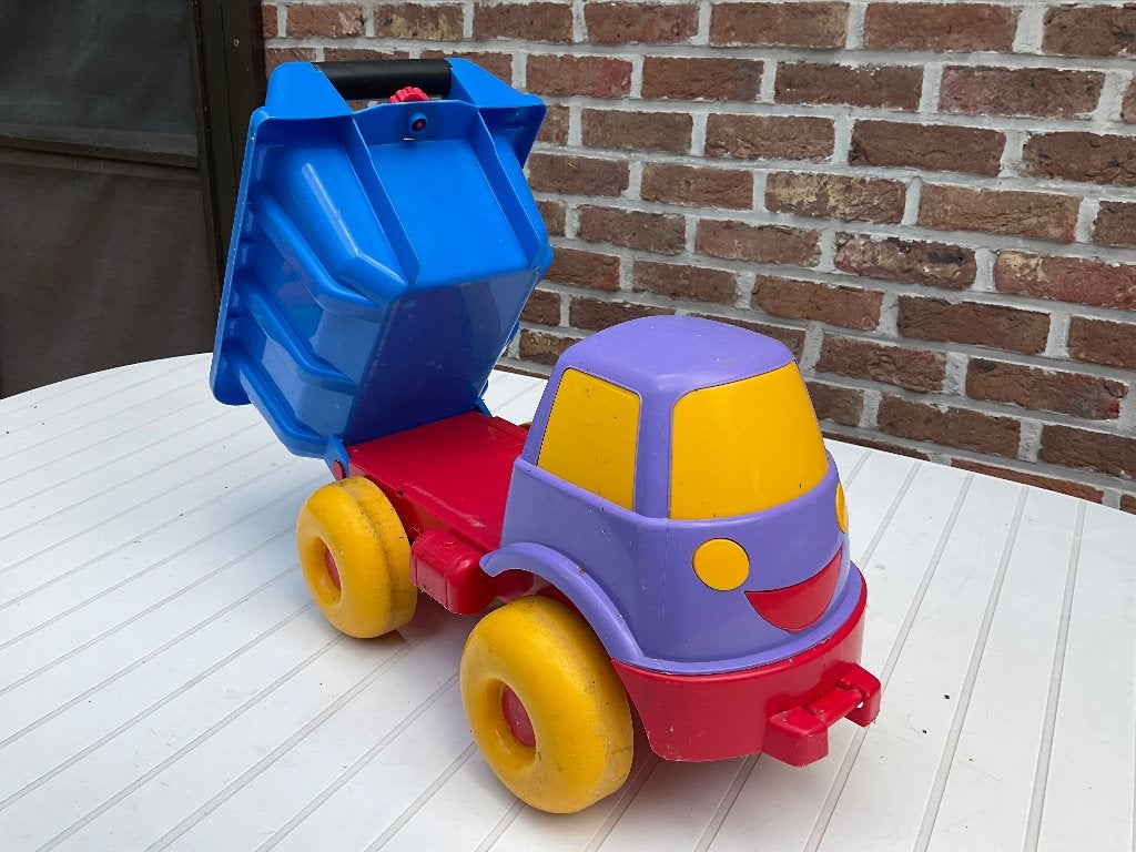 vrachtwagen met kipbak, Ophalen of Verzenden, Zo goed als nieuw