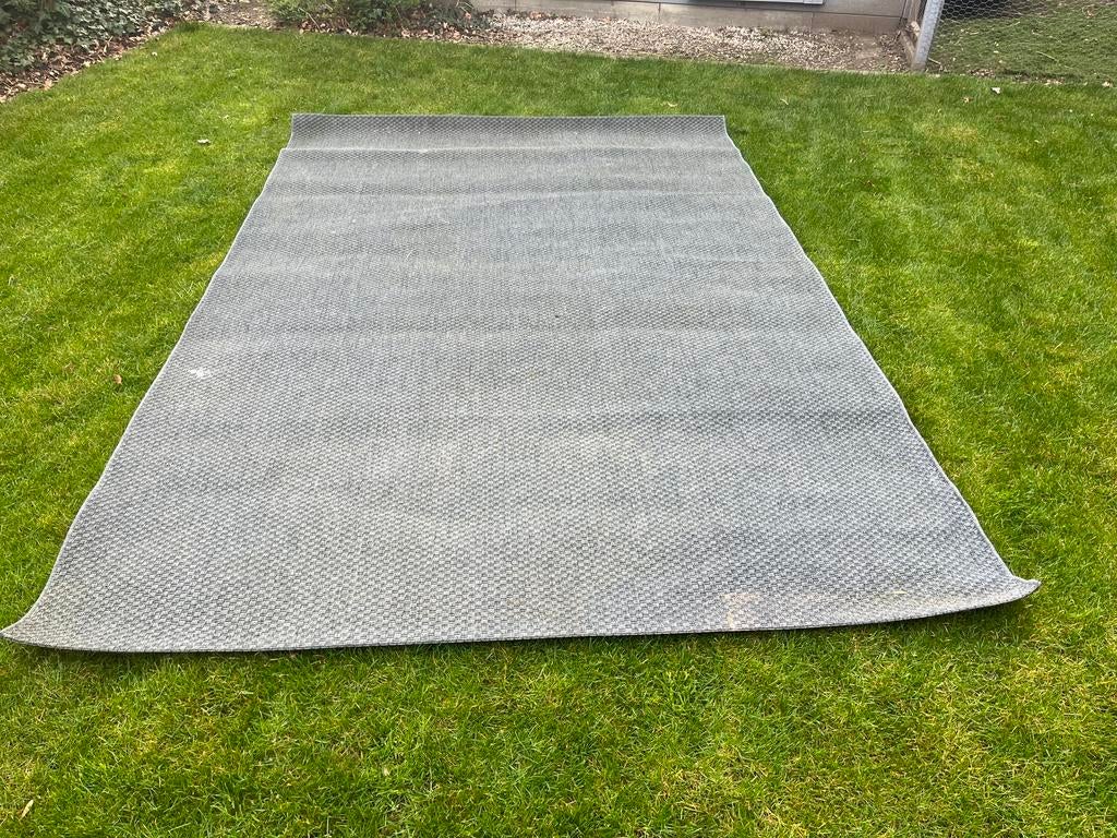 Buitentapijt 200x300 cm^2, 3 stuks beschikbaar, Tuin en Terras, Ophalen, Zo goed als nieuw