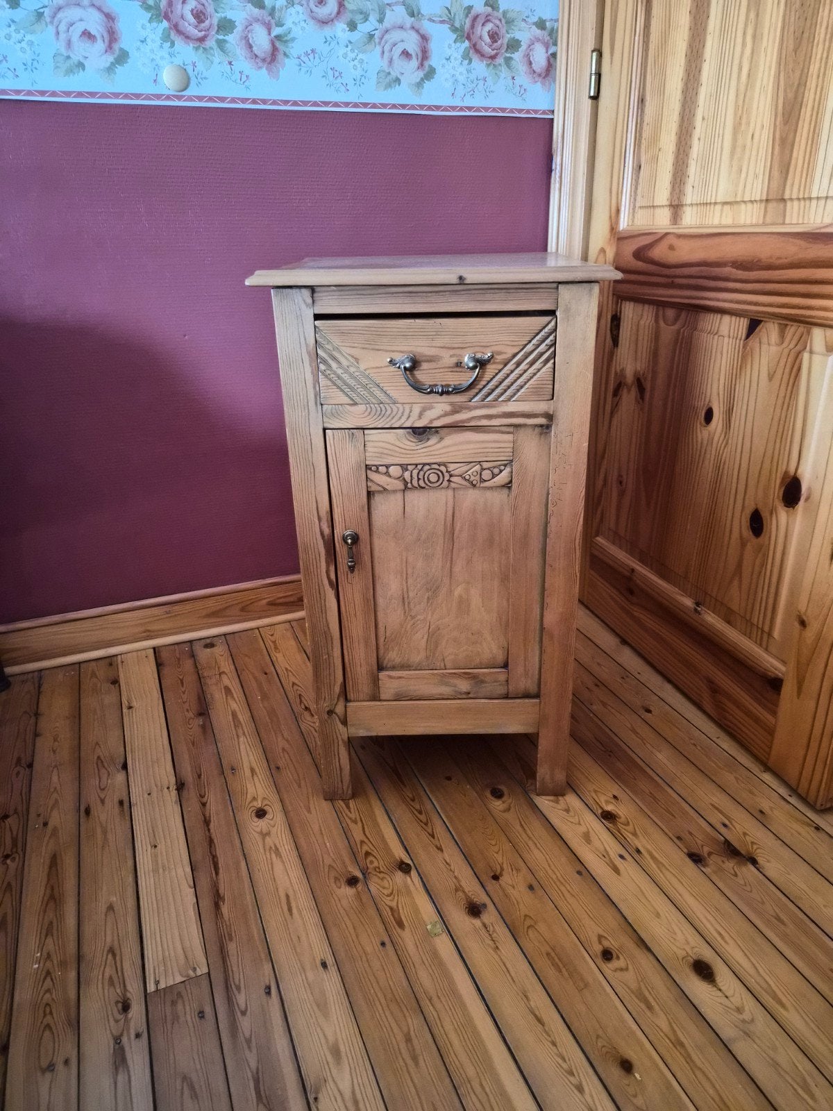 Table de chevet chêne massif, Maison & Meubles, Enlèvement
