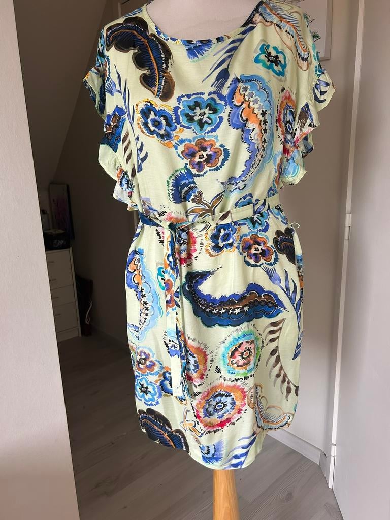 Belle robe d'été Nadine H 38, Taille 38/40 (M), Enlèvement ou Envoi, Autres couleurs, Comme neuf