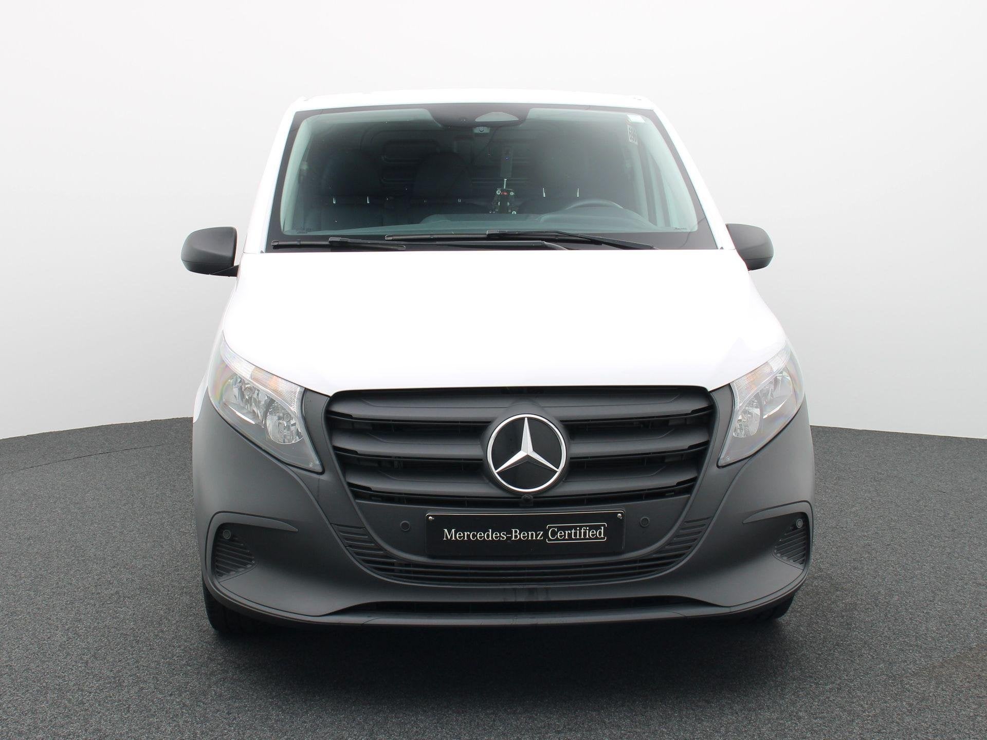 Mercedes-Benz Vito 2.0 CDI 114 PRO SWB L2, Auto's, 4 deurs, Gebruikt, Zwart, 4 cilinders