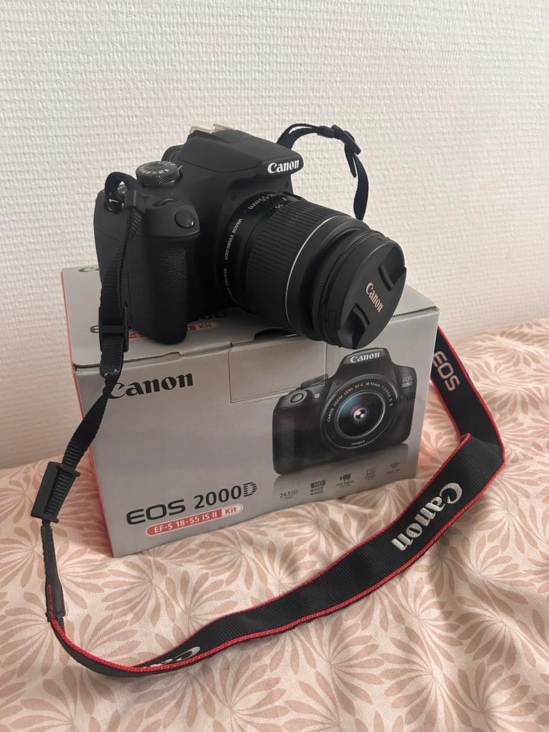 Canon eos 2000D-camera, Audio, Tv en Foto, Fotocamera's Digitaal, Ophalen of Verzenden, Zo goed als nieuw, Canon