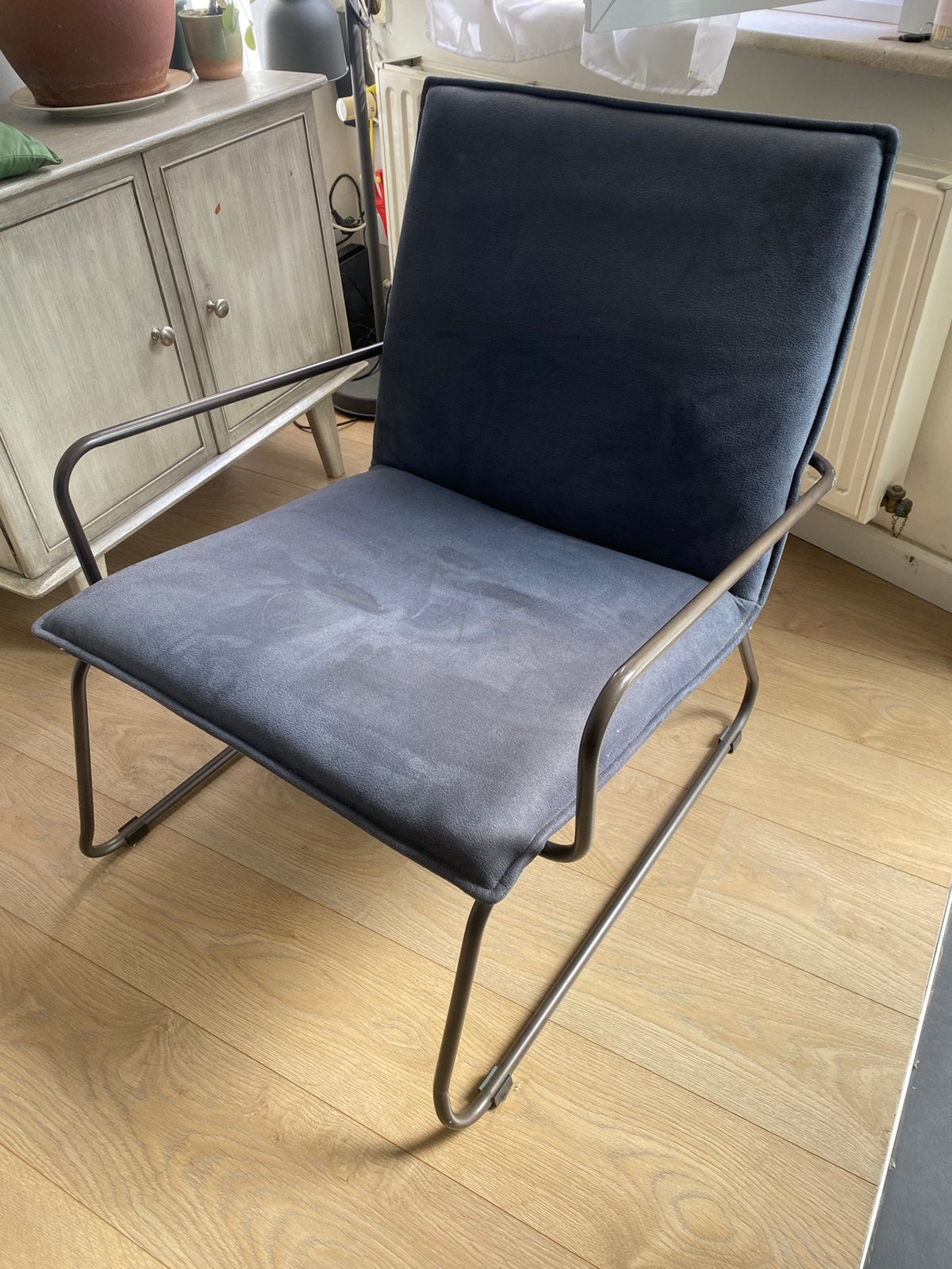 Blauwe designfauteuil. Metaal, Ophalen of Verzenden, Gebruikt