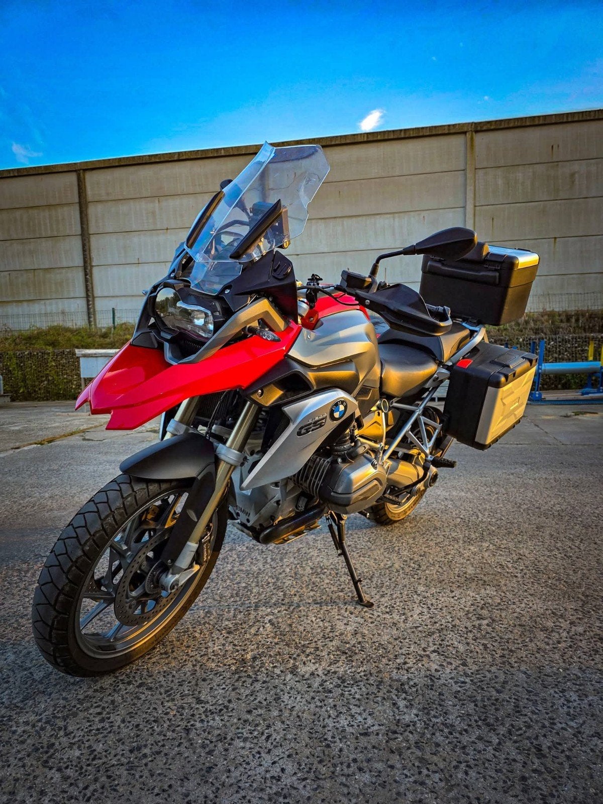 BMW R1200 GS 2014 te koop
BMW R1200 GS uit 2014 in goede tec, Motoren, Bedrijf, Meer dan 35 kW