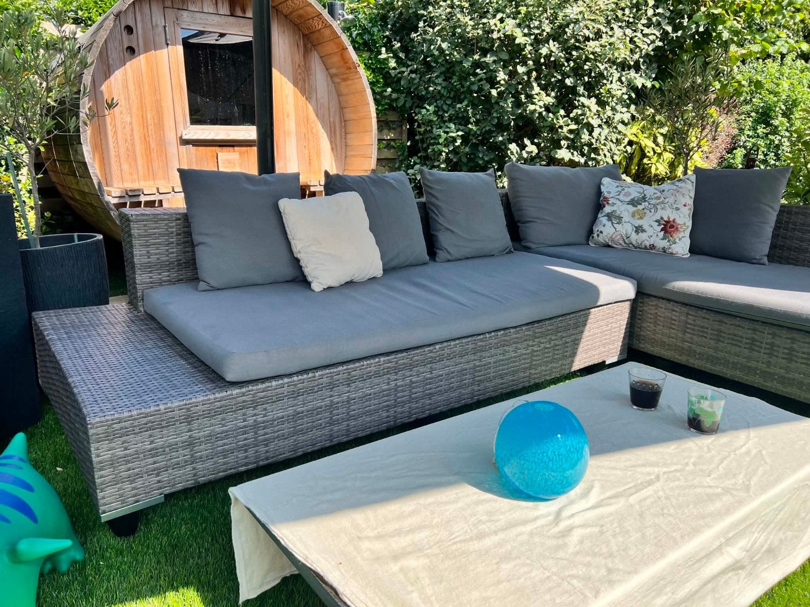 Lounge te koop, Ophalen
