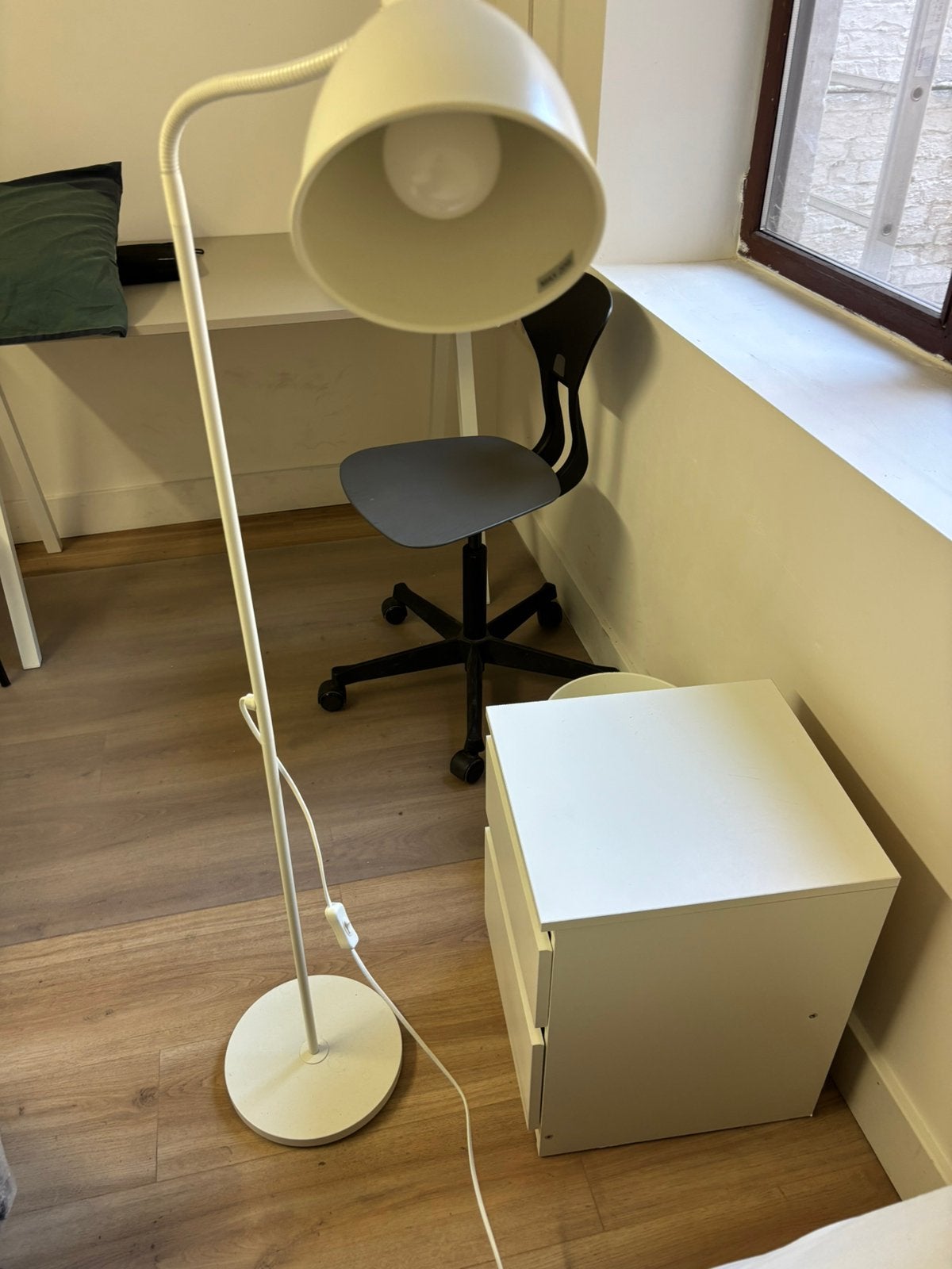 Vloerlamp, Ophalen, Zo goed als nieuw