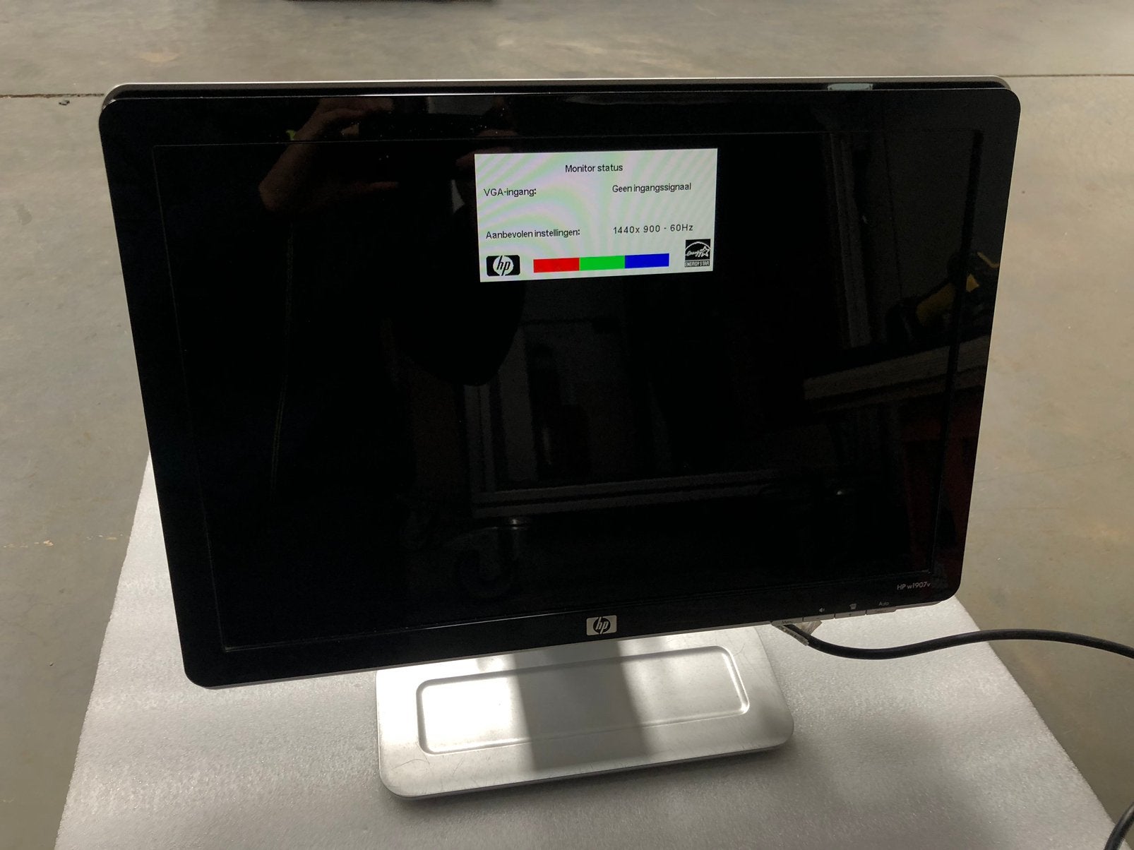 HP w1907v scherm (19 inch), Computers en Software, Ophalen, Gebruikt, VGA, Overige resoluties
