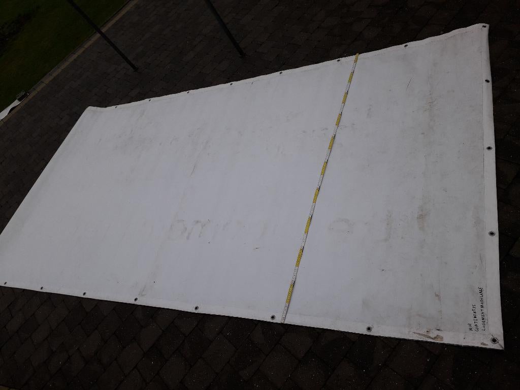bâche publicitaire en fin de contrat 2.00 m x 3.80 m, Enlèvement, Utilisé, 5 à 10 m², Autres types