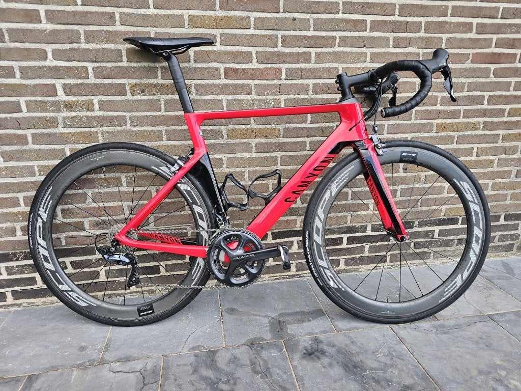 Canyon Aeroad CF SLX, Enlèvement, Utilisé