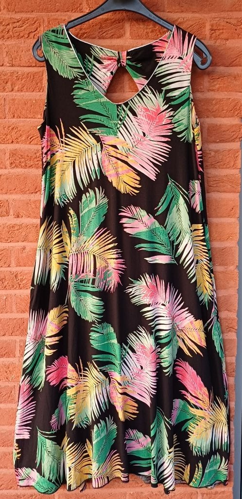 Prachtige zomerjurk Paprika 0 42, Kleding | Dames, Jurken, Overige kleuren, Maat 42/44 (L), Ophalen of Verzenden, Zo goed als nieuw