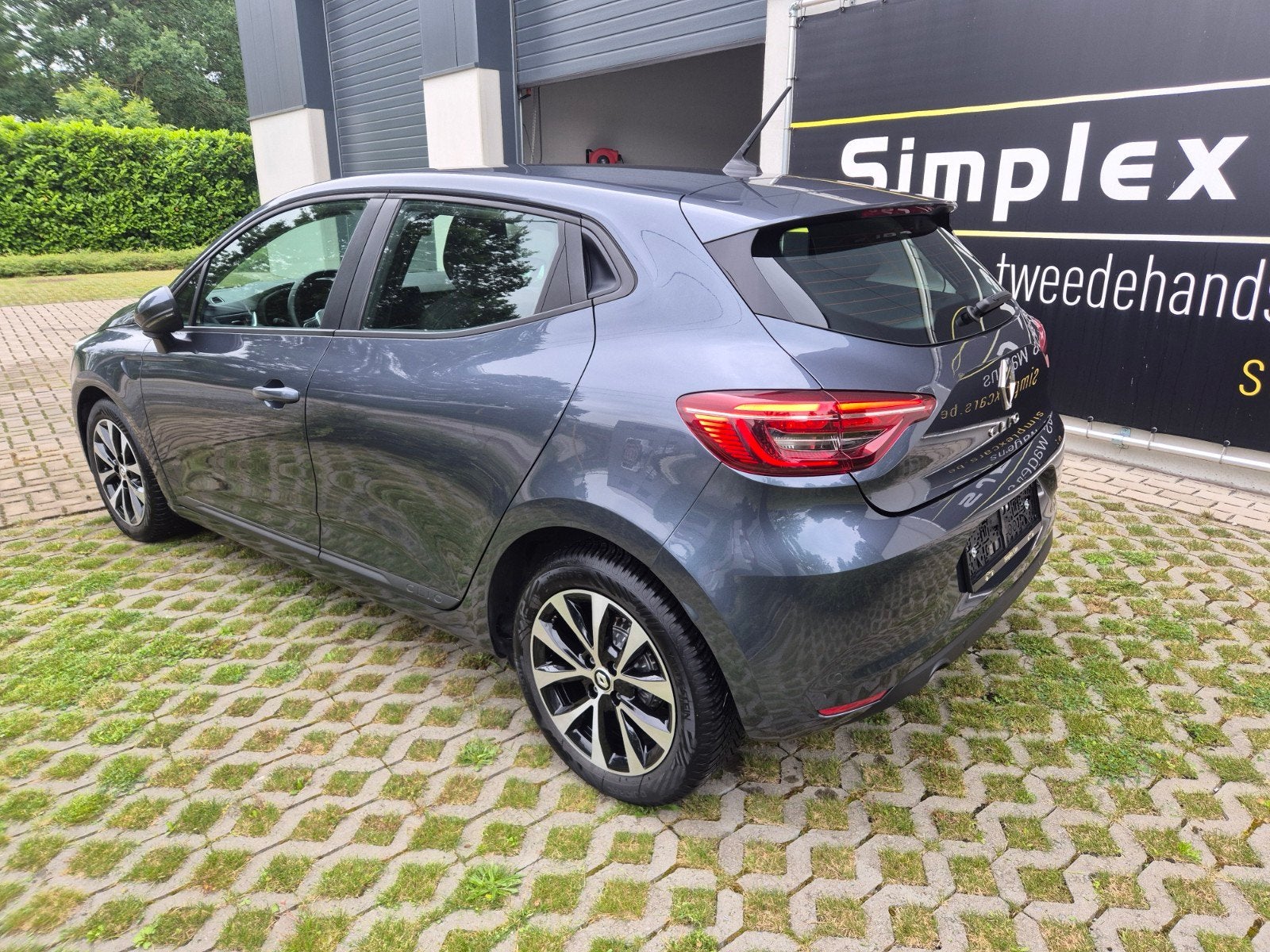 RENAULT CLIO 1.0 TCE....91pk.. NIEUW BINNENGEKOMEN!!!, Voorwielaandrijving, Stof, Euro 6, 67 kW
