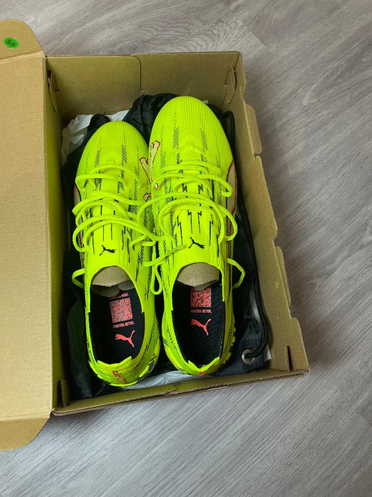 Chaussure foot modèle pro ultra 6 ultimate FG unisex, Enlèvement ou Envoi, Neuf, Chaussures