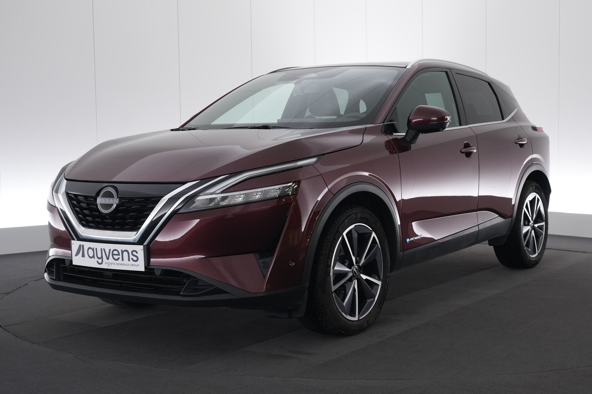 (2EDQ077) NISSAN QASHQAI, Rouge, Achat, Euro 6, Entreprise