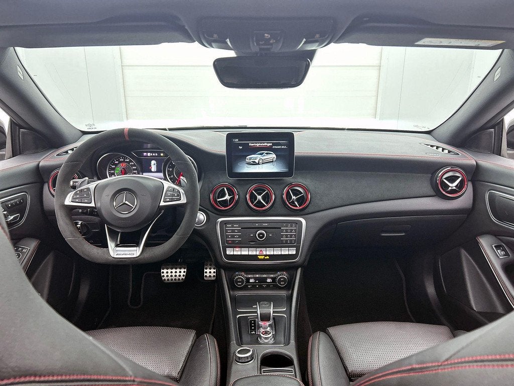 Mercedes-Benz Mercedes-AMG CLA-Klasse 45 4MATIC Shooting Bra, Auto's, Mercedes-Benz, Automaat, CLA, Gebruikt, 4 cilinders