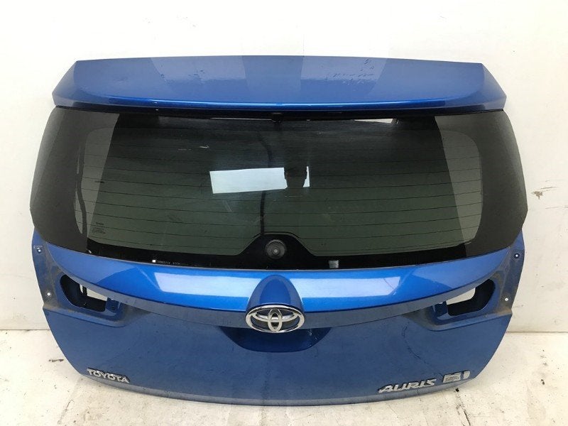 HAYON ARRIÈRE / MALLE Toyota Auris (E18) (01-2012/03-2019), Dhr. M. Roggen, Haillon arrière, Toyota, Stadsweg 37 37
9917 PV  WIRDUM GR., NL