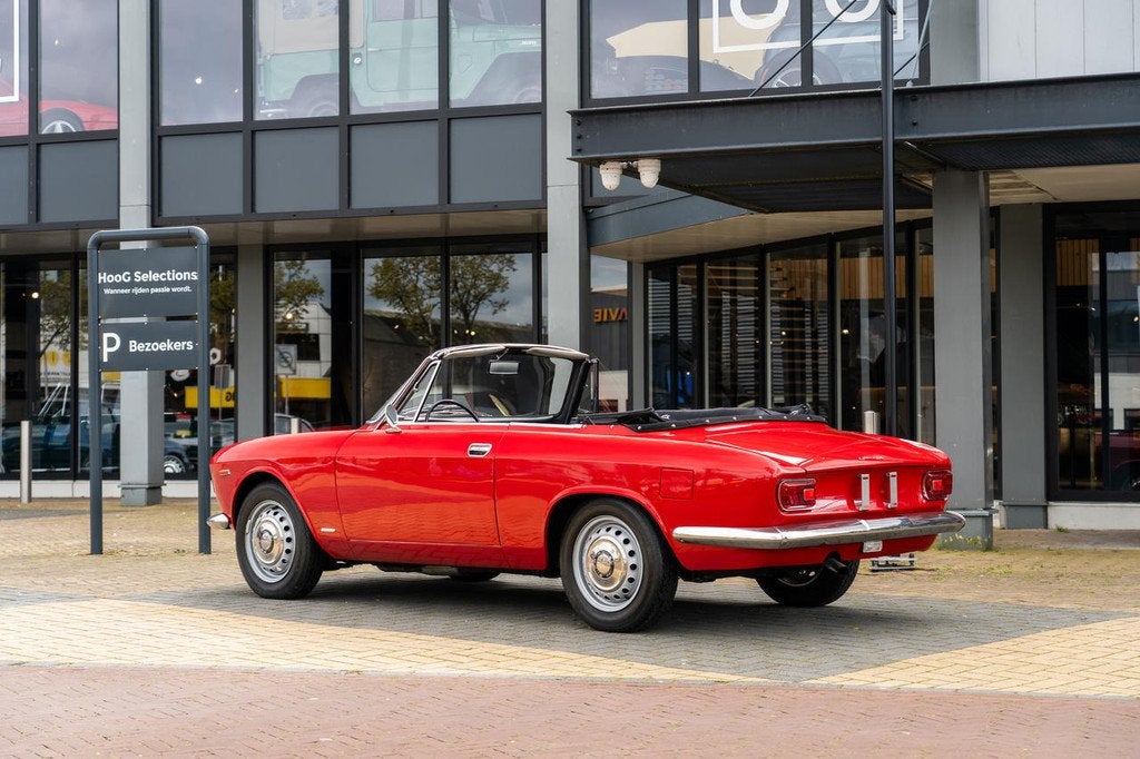 Alfa Romeo Giulia Sprint GTC (bj 1965), Auto's, Oldtimers, Cabriolet, Bedrijf, Handgeschakeld, 2 deurs