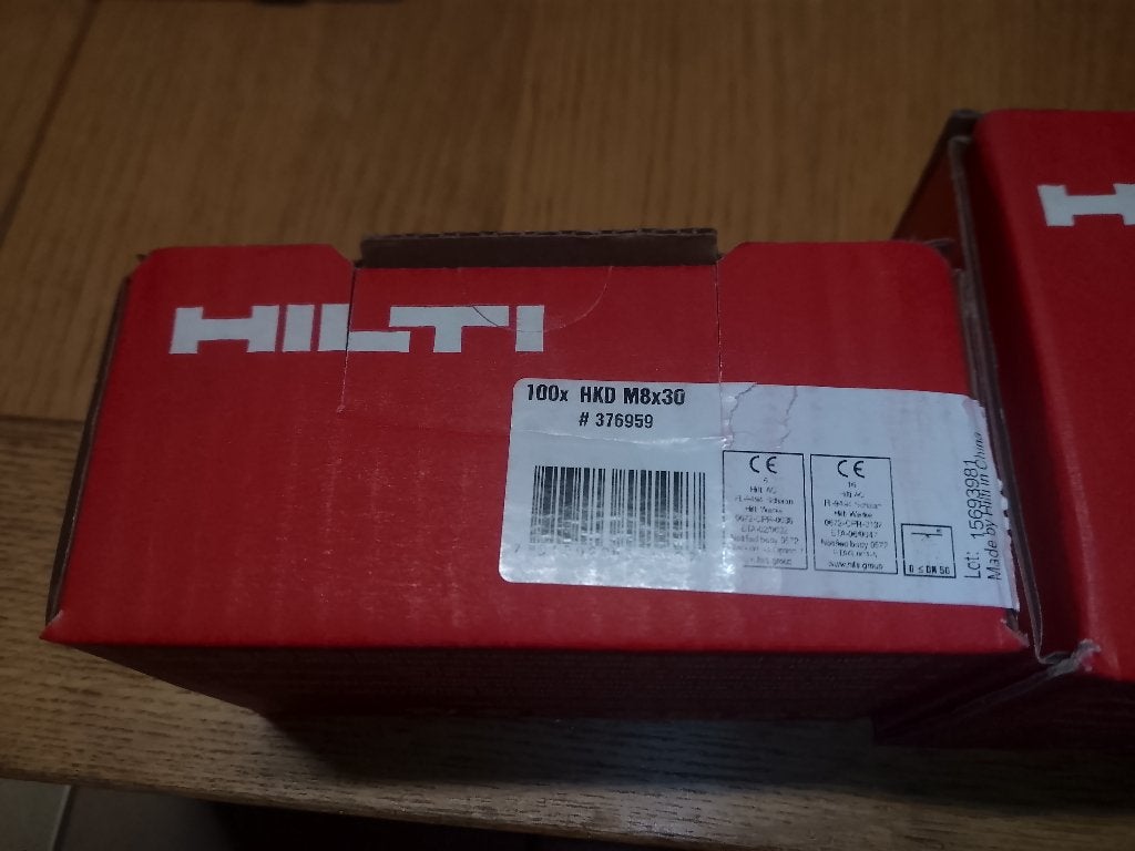 Boîtes de chevilles HILTI M8, 10 euros, et 10mm 15 euros, Doe-het-zelf en Bouw, Ophalen, Minder dan 50 mm, Pluggen