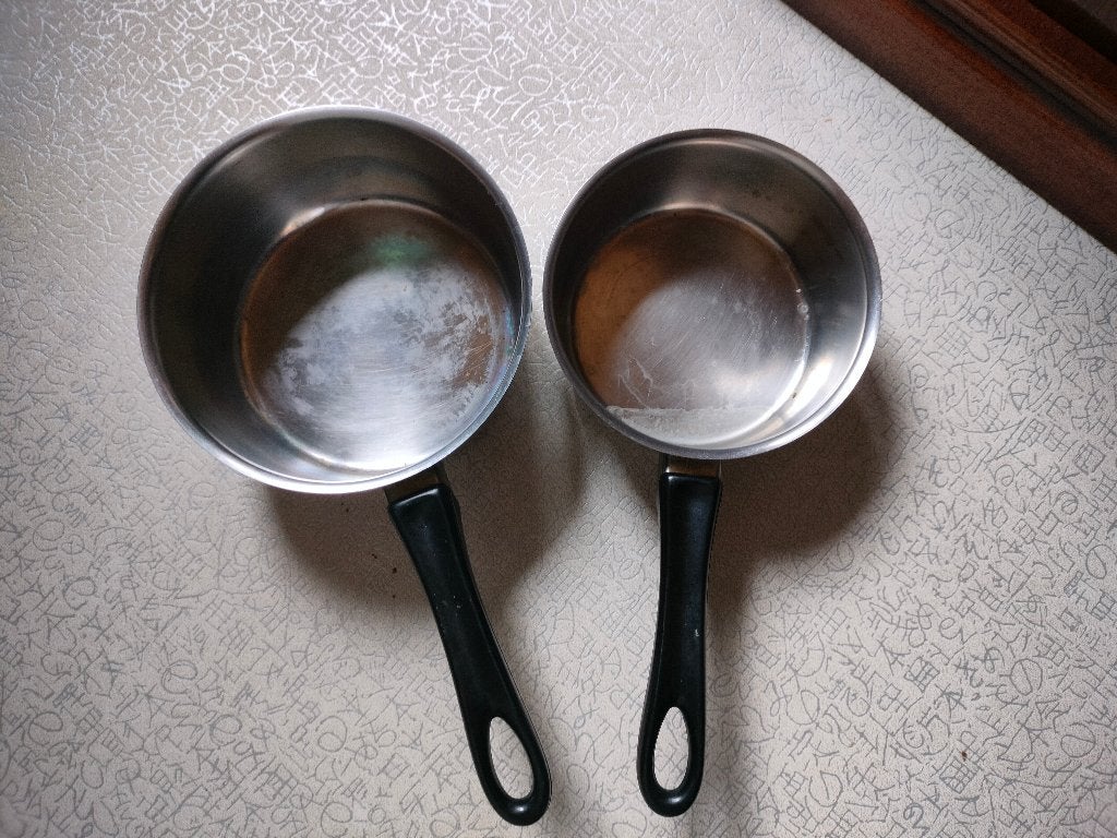 2 steelpannen student starter camping pan kookpot vakantie, Ophalen of Verzenden, Zo goed als nieuw