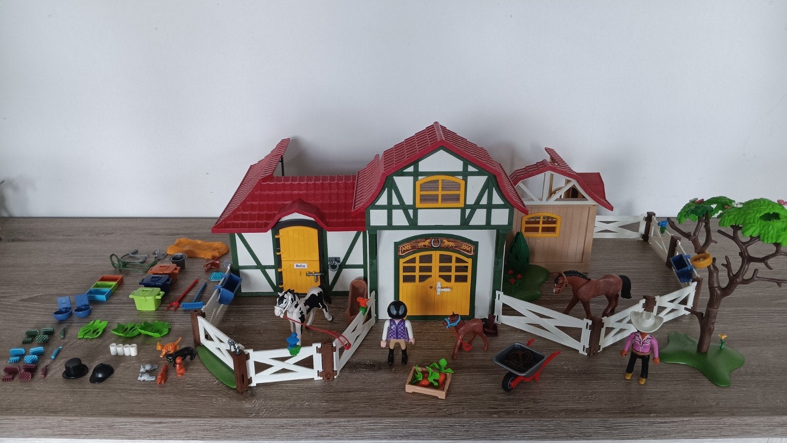Playmobil manege met accessoires, Ophalen