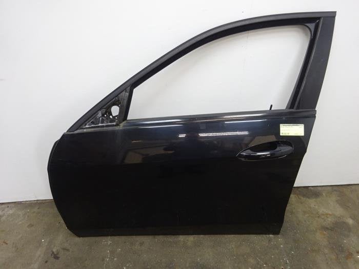 Portier 4Deurs links-voor van een Mercedes E-Klasse (197), Gebruikt, -, Deur, Ophalen of Verzenden
