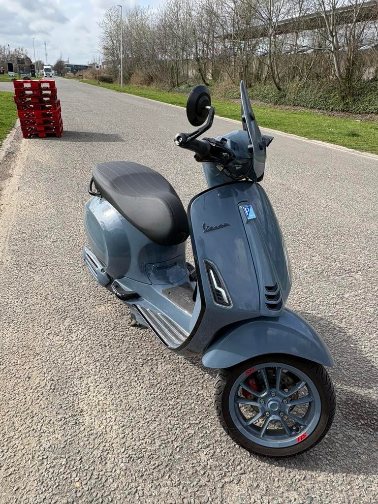 Vespa Primavera 80cc – 2022 – B-klasse, Neuf, Classe B (45 km/h), Enlèvement, Essence