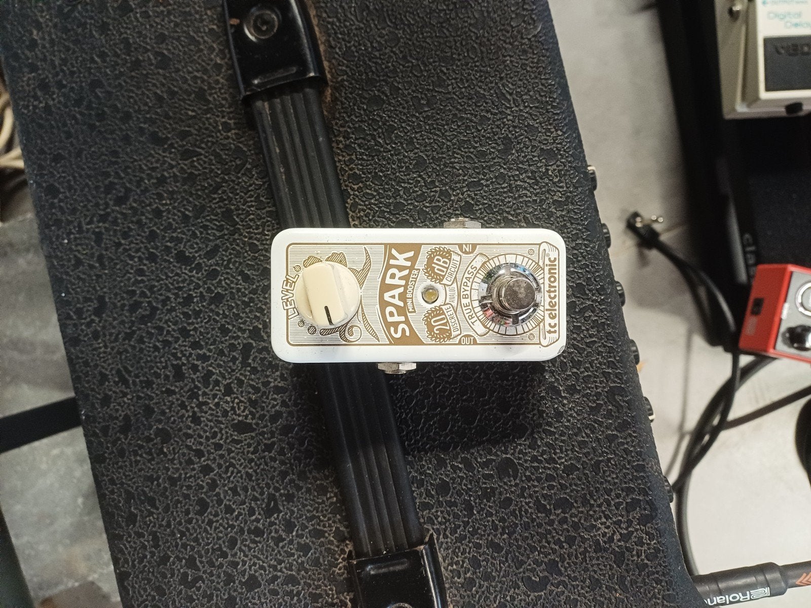 TC Electronic Spark mini booster, Muziek en Instrumenten, Versterkers | Bas en Gitaar, Ophalen of Verzenden