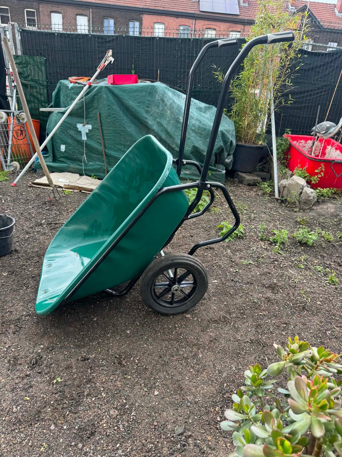 Brouette grand format (230L), Jardin & Terrasse, Enlèvement, Comme neuf