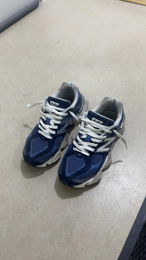 New balance 9060 donkerblauw, Vêtements | Hommes, Chaussures, Comme neuf, Enlèvement, Bleu, Baskets