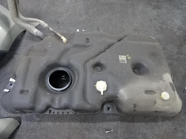 RESERVOIR CARBURANT Dacia Duster (HS) (01-2009/01-2018), Utilisé, Dacia