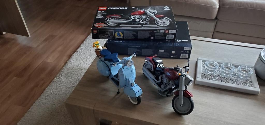 Lego 10269 Harley Davidson
Met doos , boekjes en spareparts., Ophalen, Lego
