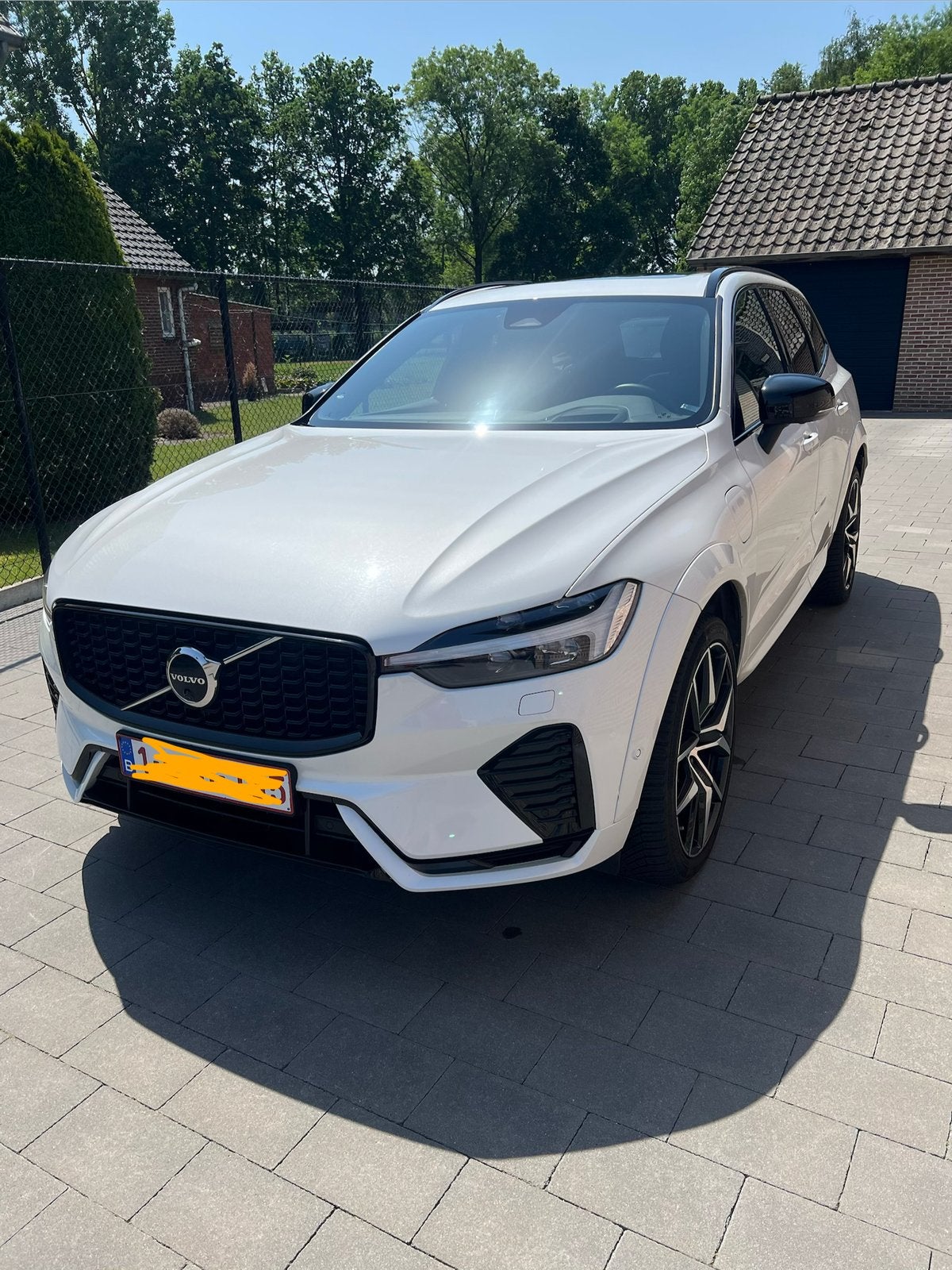 Volvo xc 60 full option plug in hybrid, Auto's, Volvo, Automaat, 4 cilinders, Verblindingsvrij grootlicht, Wit