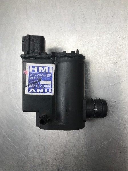 RUITENSPROEIERPOMP VOOR Hyundai i20 (GBB) (|985101J600|), Gebruikt, Hyundai