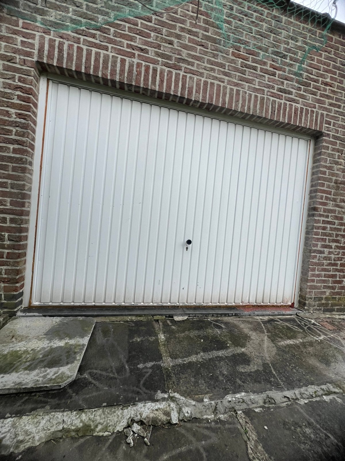 Witte garagepoort, Doe-het-zelf en Bouw, Ophalen