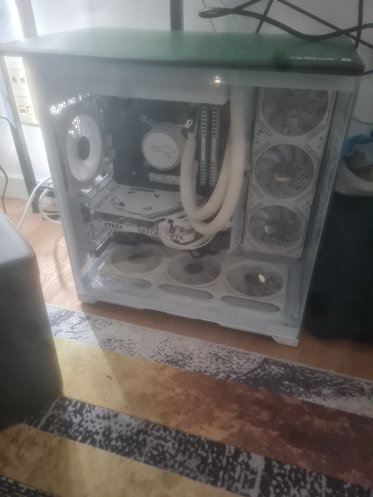 pc extreme gamer en monitor Odyssey OLED G8 - 32 inch, Computers en Software, Desktop Pc's, Ophalen of Verzenden, Zo goed als nieuw