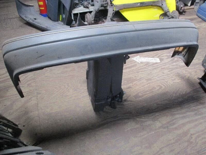 BUMPER ACHTER Ford Escort 5 (AAL / ABL) (01-1990/01-1995), Auto-onderdelen, Gebruikt, Ophalen of Verzenden, Henry-Ford-Straße 1 50735 Köln, DE