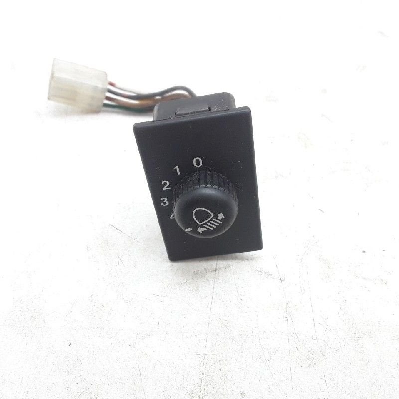 COMMUTATEUR PHARE REGLAGE C Suzuki Baleno (GC / GD), Utilisé, Suzuki
