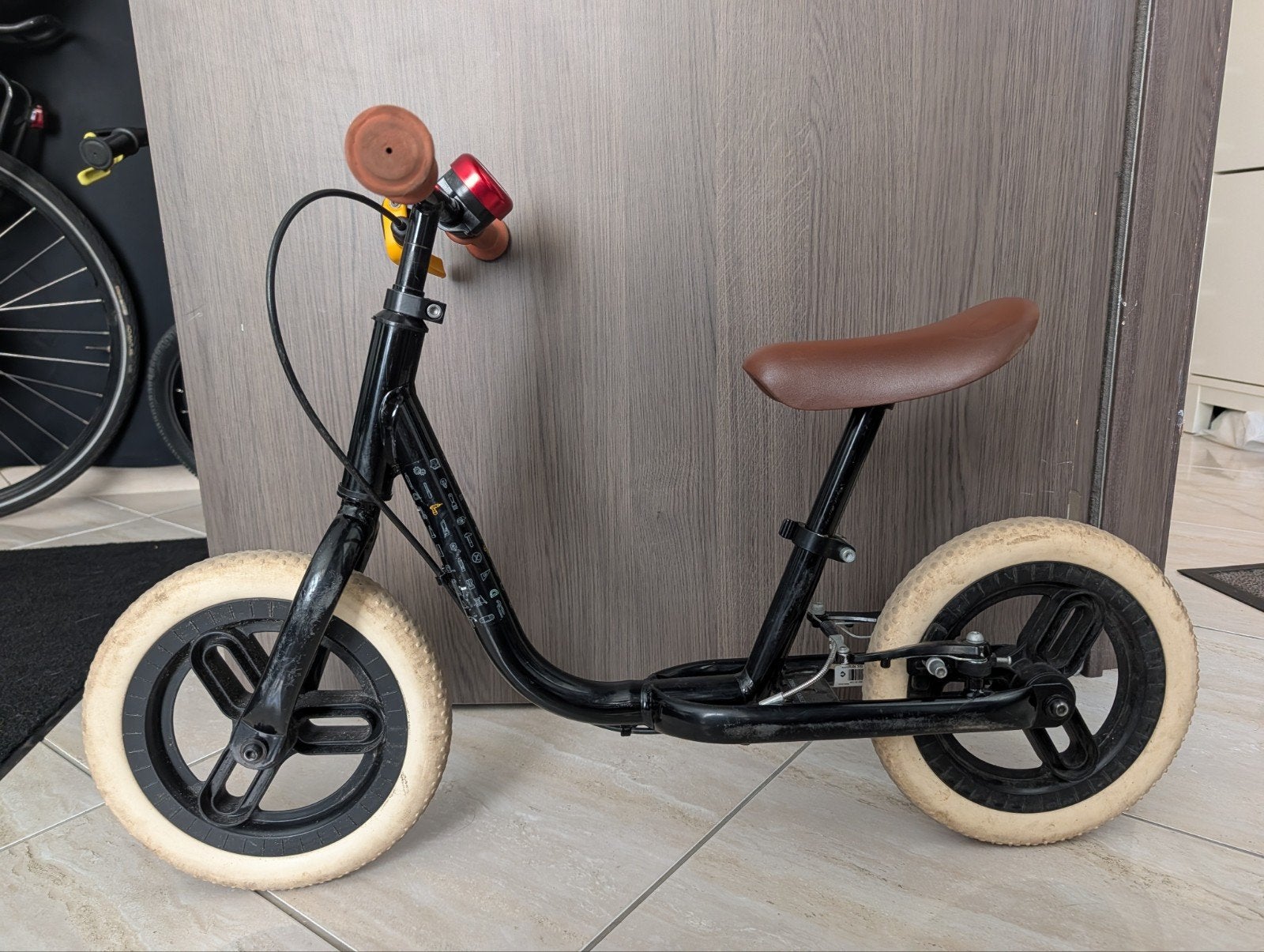 Loopfiets, Kinderen en Baby's, Speelgoed | Buiten | Voertuigen en Loopfietsen, Ophalen, Loopfiets