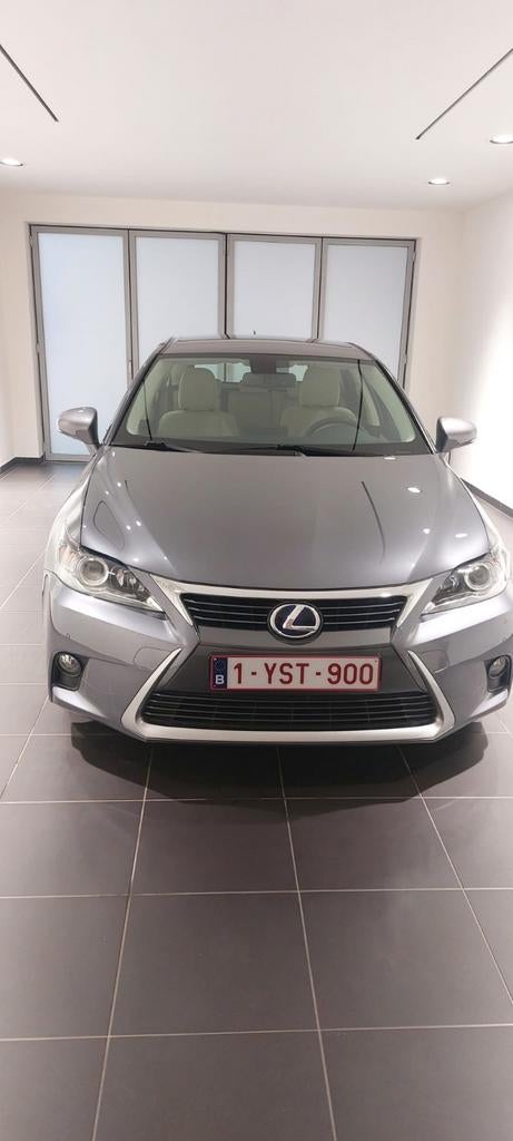 Lexus ct 200h, Autos, Argent ou Gris, Achat, Euro 6, Entretenue par le concessionnaire
