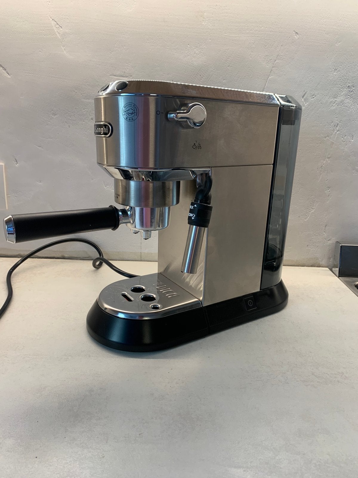 De Longhi espressomachine, Electroménager, Cafetières, Enlèvement, Comme neuf, Machine à espresso, Café moulu