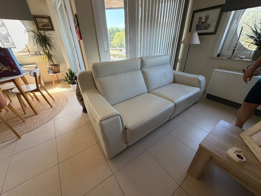2 elektrisch verstelbare zetels (Chateau d'Ax), Maison & Meubles, Canapés | Salons, Comme neuf, Banc droit, Autres dimensions