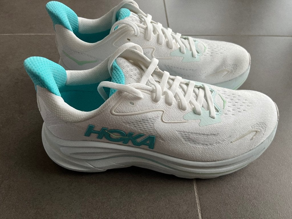 Hoka wandelschoenen (Clifton 10), Overige typen, Zo goed als nieuw, Overige sporten, Ophalen