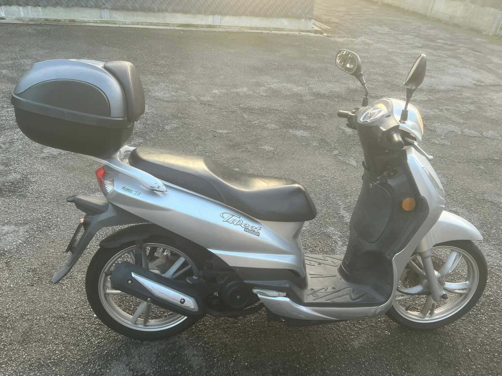 Peugeot tweet 50cc, Fietsen en Brommers, Scooters | Overige merken, Zo goed als nieuw, Ophalen