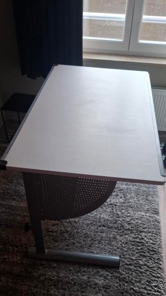 Witte verstelbare tekentafel / White adjustable drafting tab, Ophalen, Zo goed als nieuw, 68 cm, 117 cm
