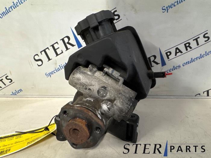 Pompe direction assistée d'un Mercedes Vito, 3 mois de garantie, Utilisé, -, -