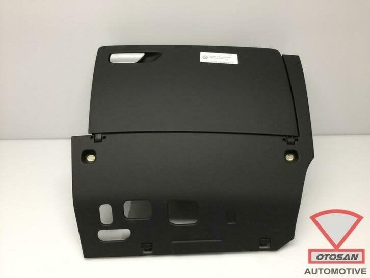 bo te gants audi a3 8v facelift berline, AUDI AG, Auto-Union-Strasse 1
85045  Ingolstadt, DE, Audi, Utilisé
