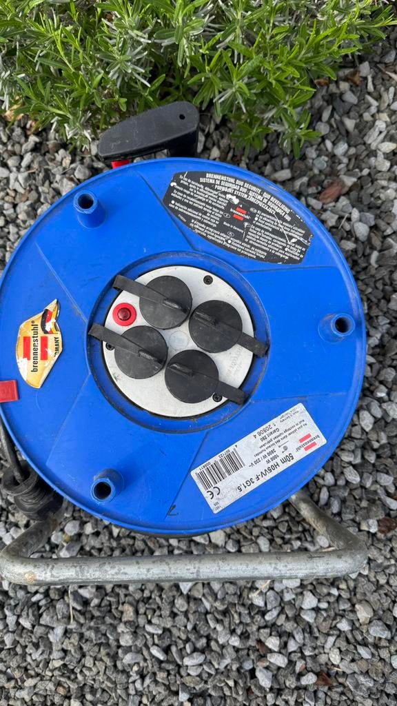 Brennenstuhl Kabelhaspel 3G1,5 50m, Doe-het-zelf en Bouw, Elektriciteit en Kabels, Ophalen, Zo goed als nieuw