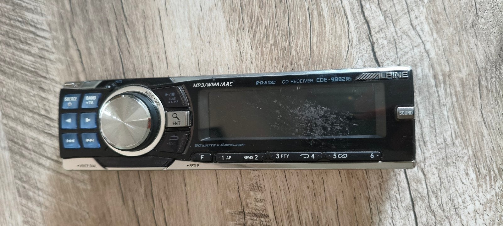Auto radio Alpine cde 9882Ri
Modèle cde 9882Ri, Autos : Divers, Enlèvement, Utilisé